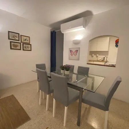 St Julians With Terrace * San Ġiljan