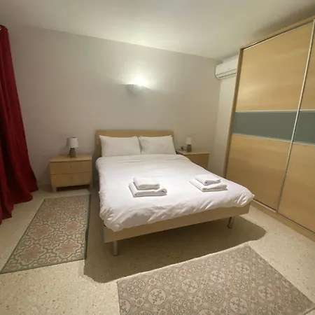 St Julians With Terrace St. Julian's