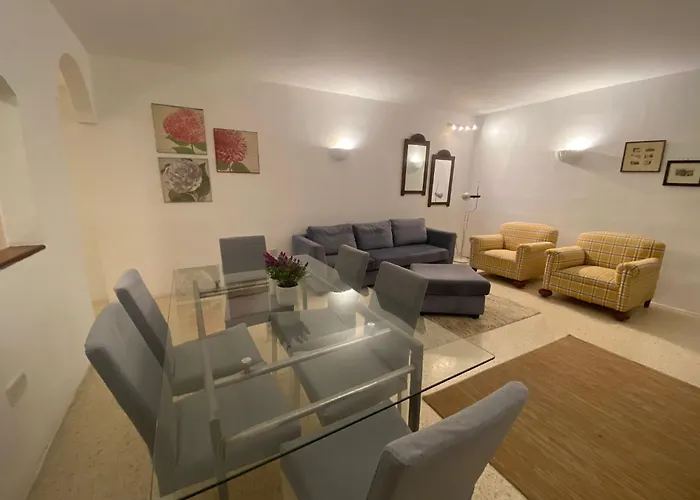 St Julians With Terrace アパート Saint Julian's